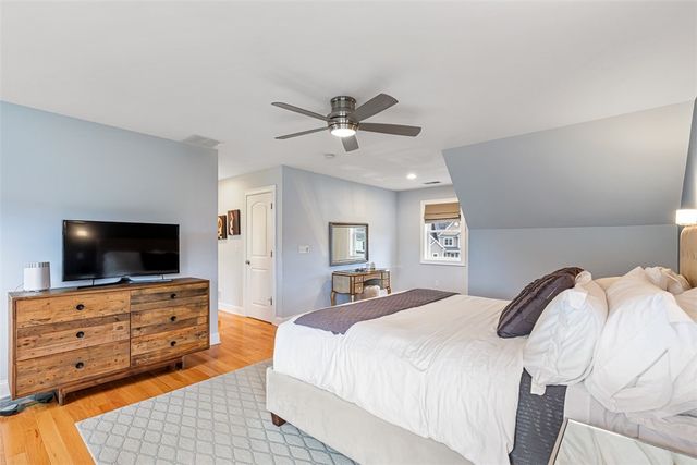 76 Woods Lane, Cranston, RI 02921