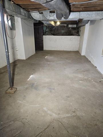 1014 Seventh Street, Three Rivers, MI 49093
