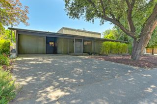 756 Sycamore Ln, Davis, CA 95616