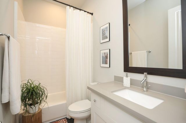 8626 Emnora Lane, Houston, TX 77080