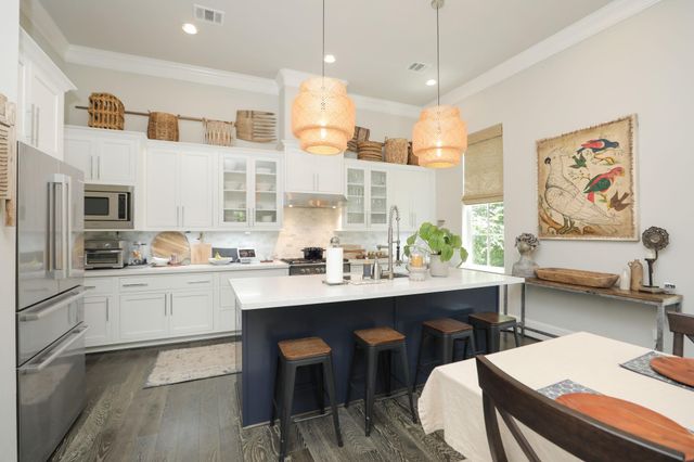 8626 Emnora Lane, Houston, TX 77080