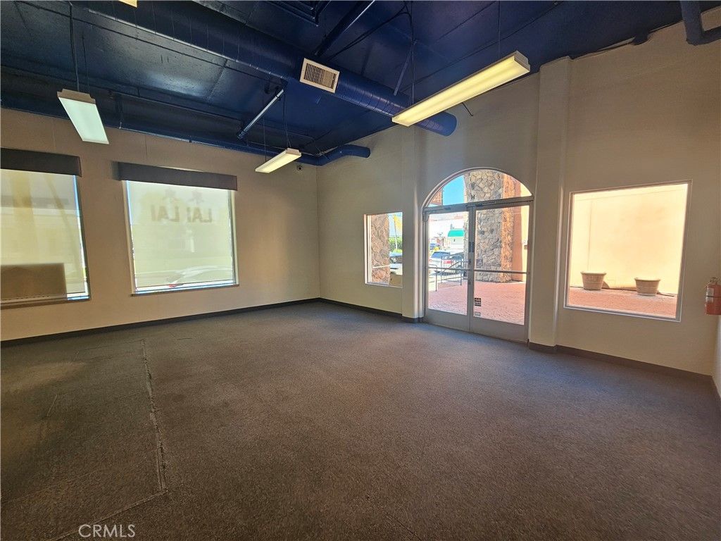 Image 5 of property listing at 308 S 1st, Arcadia, CA 91006