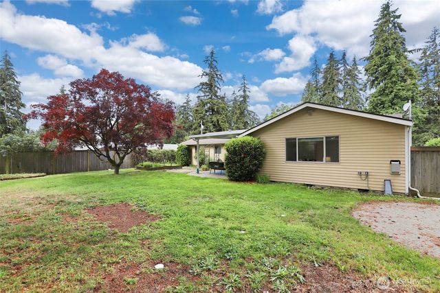 35626 13th Avenue SW, Federal Way, WA 98023