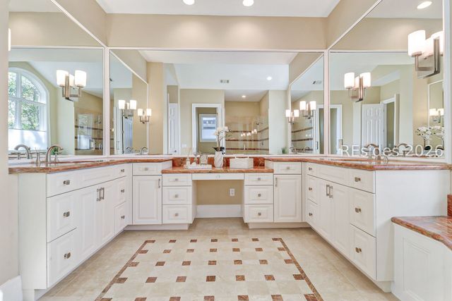 4 Bellfield Ct, Bluffton, SC 29909