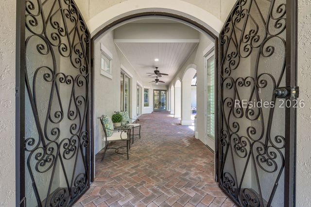 4 Bellfield Ct, Bluffton, SC 29909