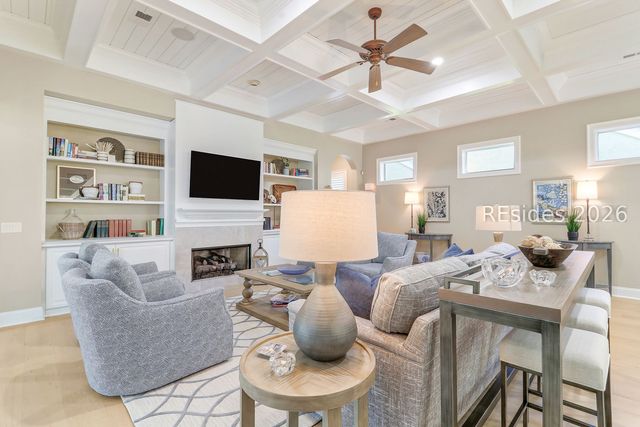 4 Bellfield Ct, Bluffton, SC 29909