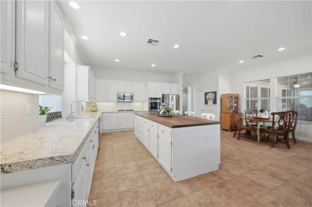 41732 Mesquite Lane, Murrieta, CA 92562
