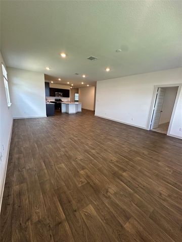 402 Barton Creek LN, Hutto, TX 78634