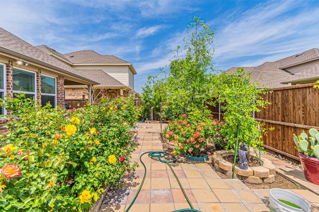 4804 Big Bear Circle, Fort Worth, TX 76244