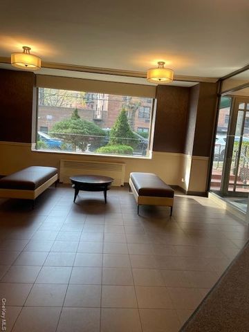 14010 84th Drive 6G, Briarwood, NY 11435