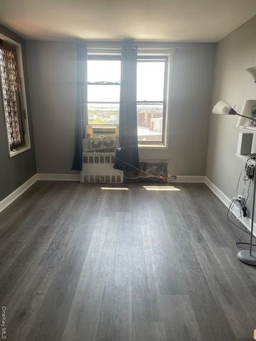 14010 84th Drive 6G, Briarwood, NY 11435