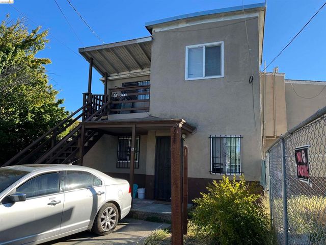381 A, 381B, 383 S 34Th St, Richmond, CA 94804