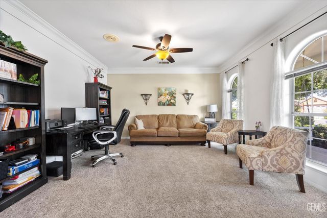 15909 Clarisse Street, Bakersfield, CA 93314