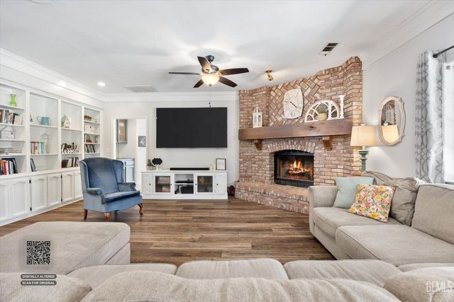 15909 Clarisse Street, Bakersfield, CA 93314