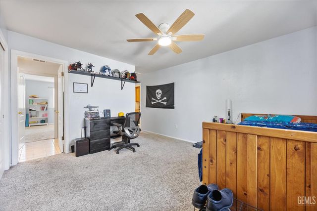 15909 Clarisse Street, Bakersfield, CA 93314