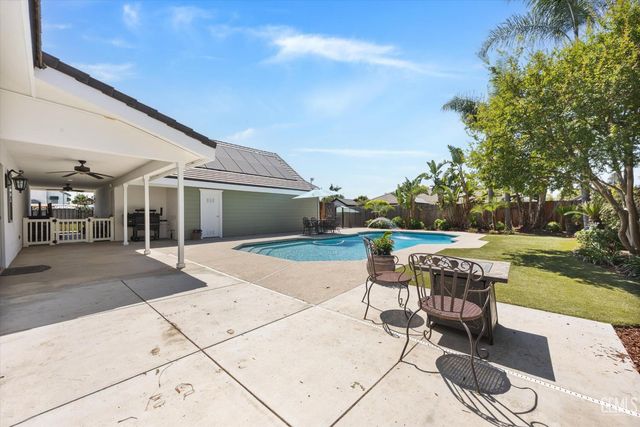 15909 Clarisse Street, Bakersfield, CA 93314