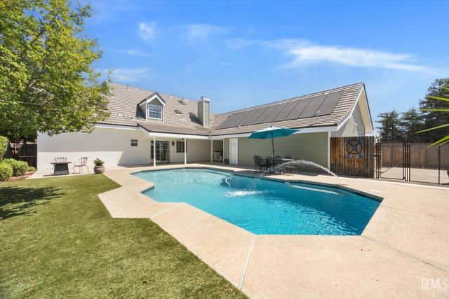 15909 Clarisse Street, Bakersfield, CA 93314