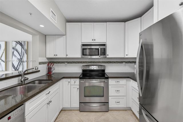 3020 NE 32nd Avenue 614, Fort Lauderdale, FL 33308