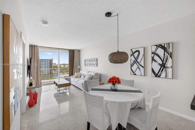 3020 NE 32nd Avenue 614, Fort Lauderdale, FL 33308