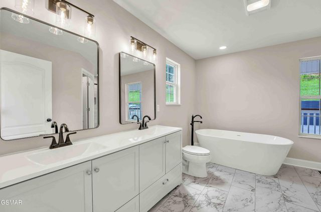 334 Amolee Lane, Sevierville, TN 37876