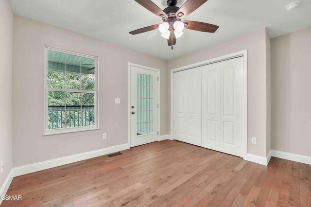 334 Amolee Lane, Sevierville, TN 37876