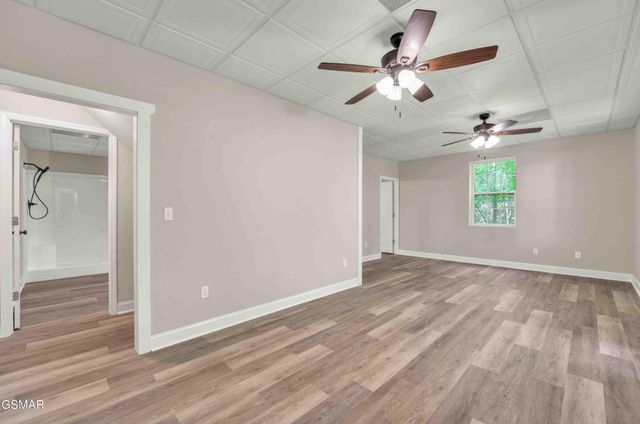334 Amolee Lane, Sevierville, TN 37876