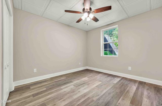 334 Amolee Lane, Sevierville, TN 37876