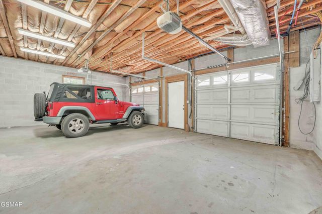 334 Amolee Lane, Sevierville, TN 37876