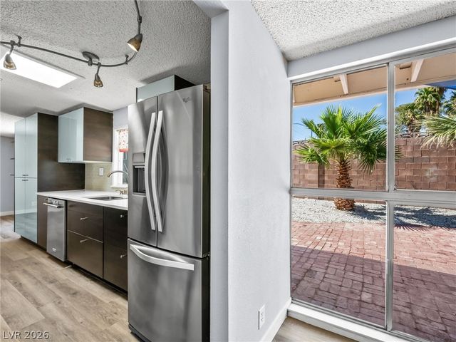 3211 Sundown Drive, Las Vegas, NV 89169