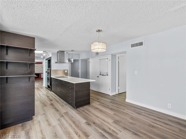 3211 Sundown Drive, Las Vegas, NV 89169