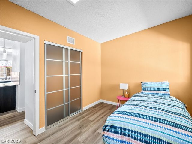 3211 Sundown Drive, Las Vegas, NV 89169