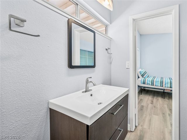 3211 Sundown Drive, Las Vegas, NV 89169