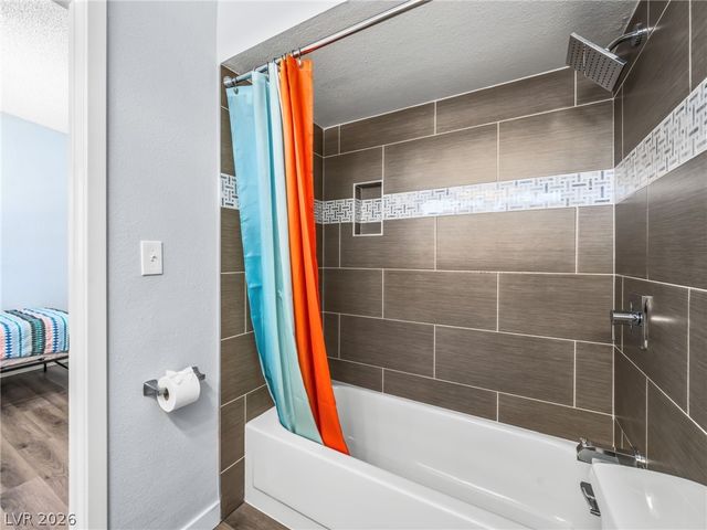 3211 Sundown Drive, Las Vegas, NV 89169