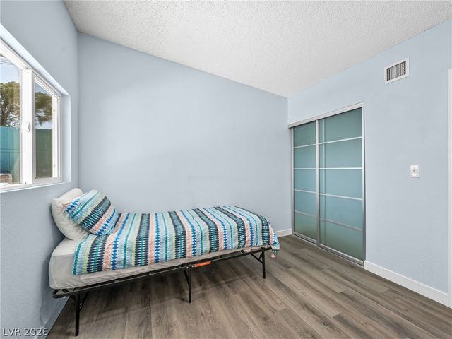 3211 Sundown Drive, Las Vegas, NV 89169