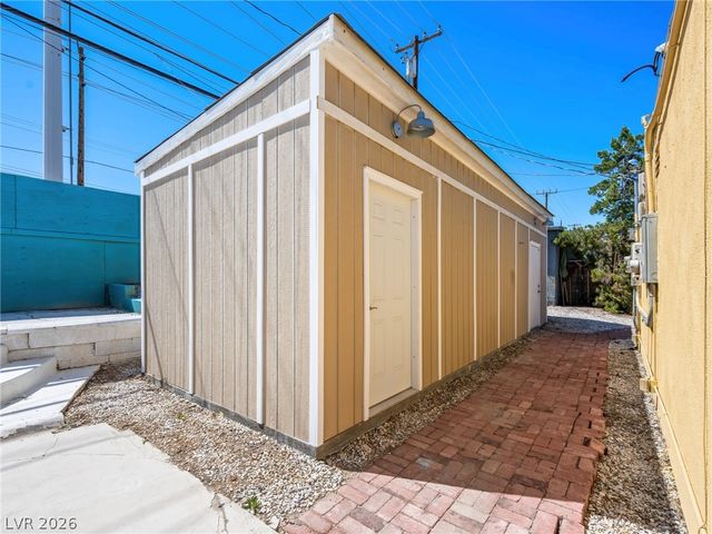 3211 Sundown Drive, Las Vegas, NV 89169