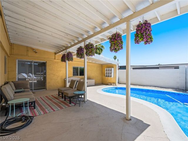3211 Sundown Drive, Las Vegas, NV 89169