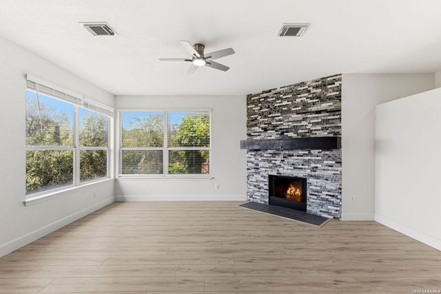 21011 La Pena, San Antonio, TX 78258