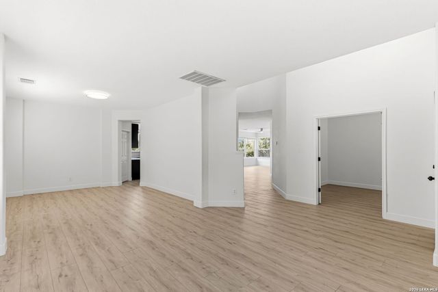 21011 La Pena, San Antonio, TX 78258