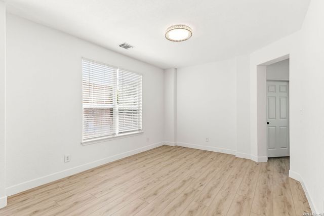 21011 La Pena, San Antonio, TX 78258