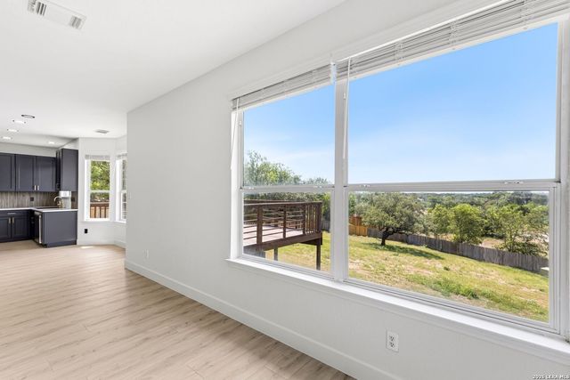 21011 La Pena, San Antonio, TX 78258