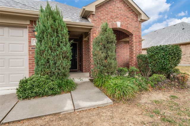 2105 Willow Creek Drive, Little Elm, TX 75068