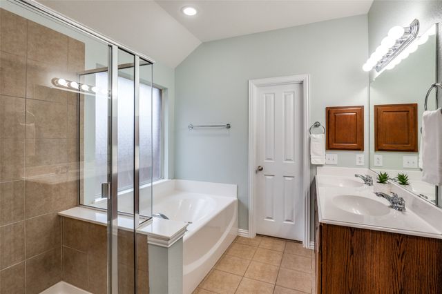 2105 Willow Creek Drive, Little Elm, TX 75068