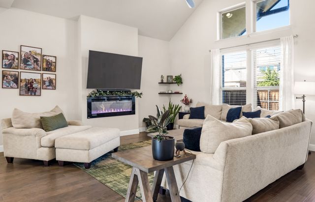 2270 English Ivy Road, Frisco, TX 75033