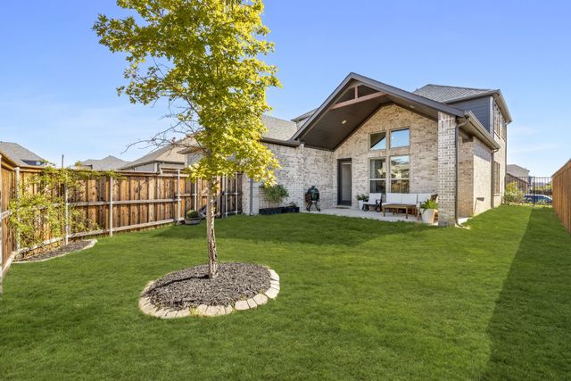 2270 English Ivy Road, Frisco, TX 75033