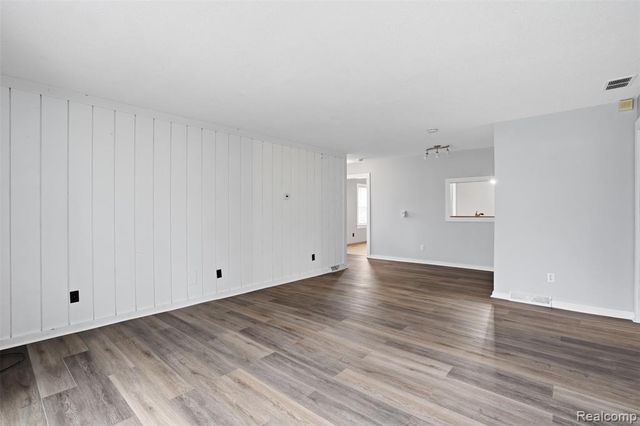 1028 Carlton Drive, Milan, MI 48160