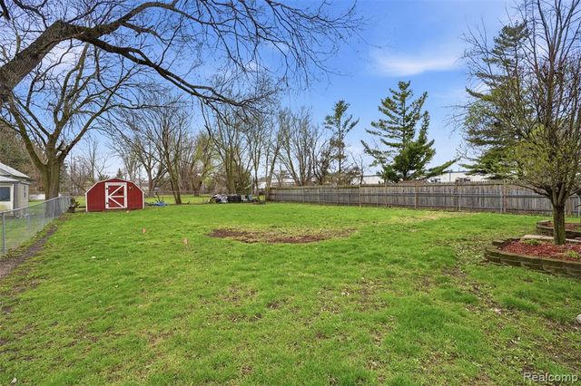 1028 Carlton Drive, Milan, MI 48160