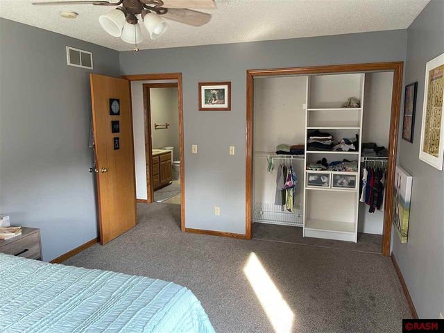 416 W Broadway Avenue, St. Peter, MN 56082