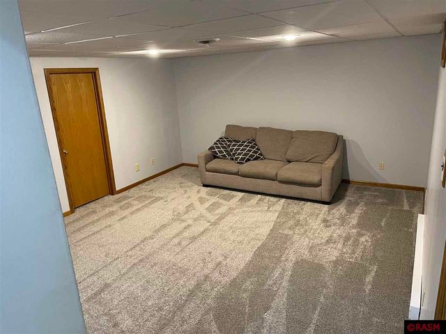 416 W Broadway Avenue, St. Peter, MN 56082
