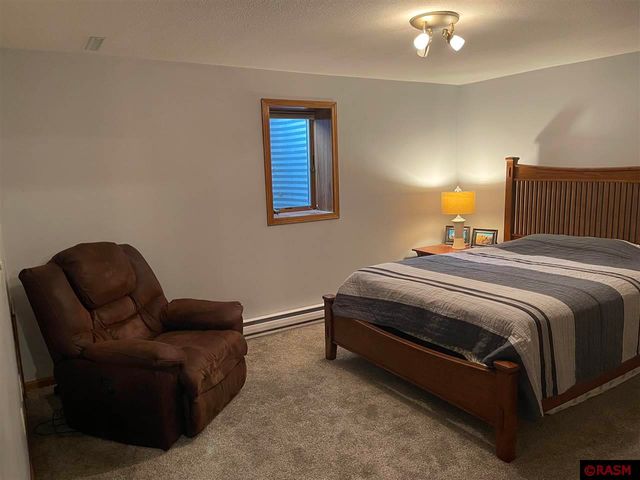 416 W Broadway Avenue, St. Peter, MN 56082