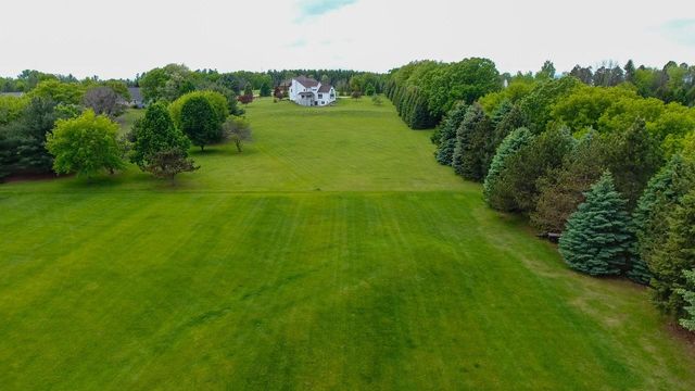 W4087 Parkview COURT, Fond Du Lac, WI 54937